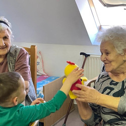 husvet az idosek otthonaban22