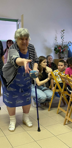 husvet az idosek otthonaban27