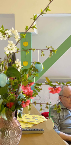 husvet az idosek otthonaban45