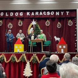 idosek karacsonyi unnepsege52