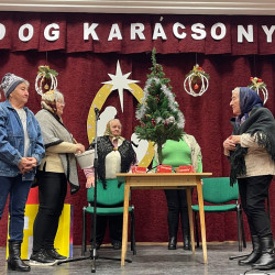 idosek karacsonyi unnepsege55