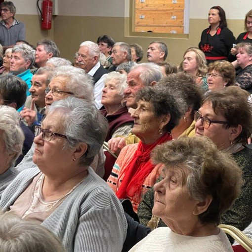 Idősek karácsonyi ünnepsége