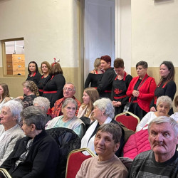 idosek karacsonyi unnepsege03