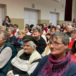 idosek karacsonyi unnepsege07