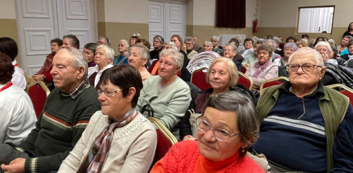 idosek karacsonyi unnepsege09