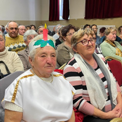 idosek karacsonyi unnepsege21