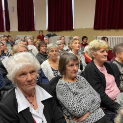 idosek karacsonyi unnepsege27