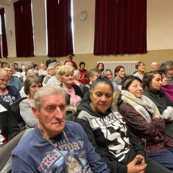 idosek karacsonyi unnepsege28