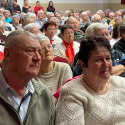 idosek karacsonyi unnepsege35