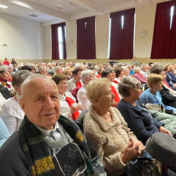 idosek karacsonyi unnepsege36