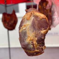 ujra tama termeloi vasar