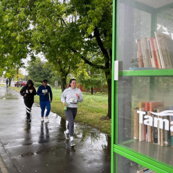 iii. tama varosnapi futas048