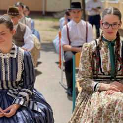 iskolafelujitas mikepercsen42