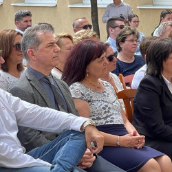 iskolafelujitas mikepercsen49