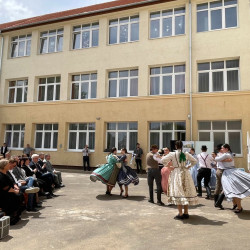 iskolafelujitas mikepercsen91