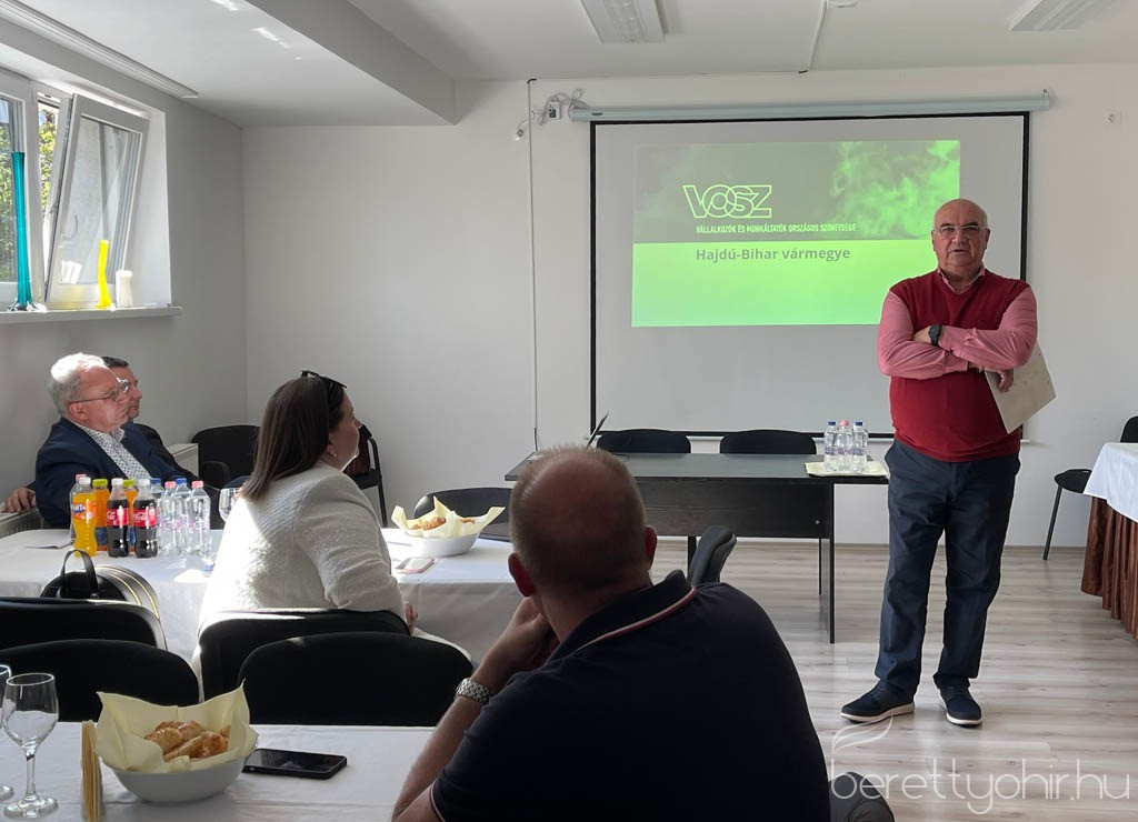 ujra tanacskozott a bvbt 01 1600 1000 100 wm right bottom 100 berettyohirlogowhitepng