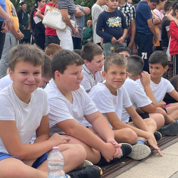 kadar vitez emleknap