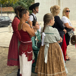 kadar vitez emleknap