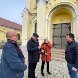 karacsonyi adomany a bihari vallalkozoktol90