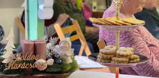 karacsony az idosek otthonaban34