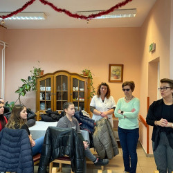 Karitatív látogatás az értelmi fogyatékosok intézményében