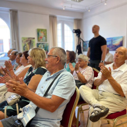 kiallitasmegnyito es kenyerszenteles12