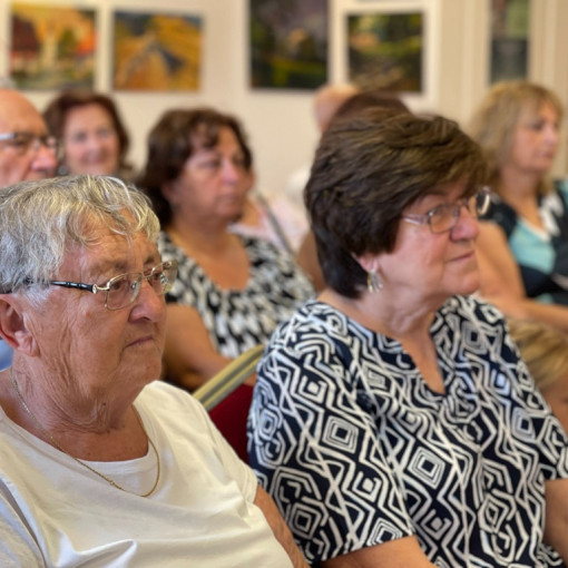 kiallitasmegnyito es kenyerszenteles21