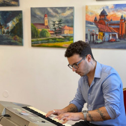 kiallitasmegnyito es kenyerszenteles39