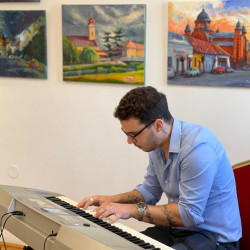 kiallitasmegnyito es kenyerszenteles40