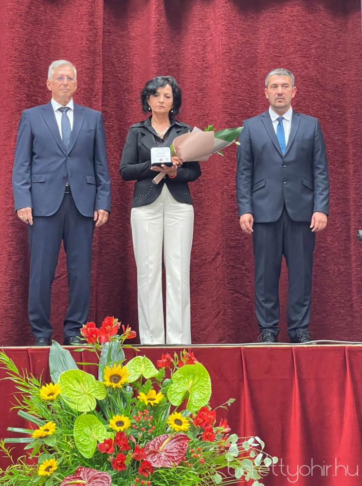 elismeresek a varos napjan38 1600 1000 100 wm right bottom 100 berettyohirlogowhitepng