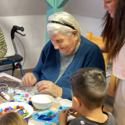 ludas nap az idosek otthonaban54