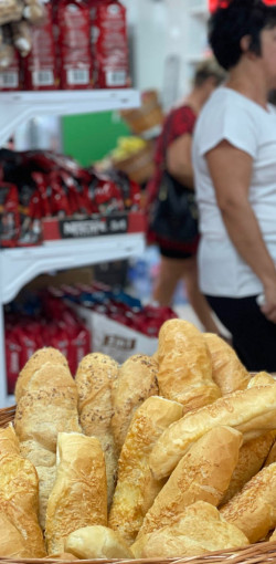 megnyilt marika boltja szentmartonban