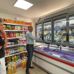 megnyilt marika boltja szentmartonban