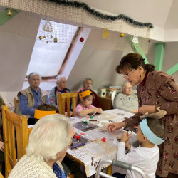 mikulasvaras az idosek otthonaban05