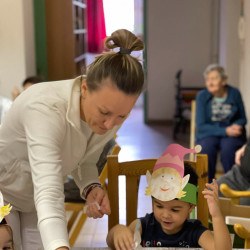 mikulasvaras az idosek otthonaban19