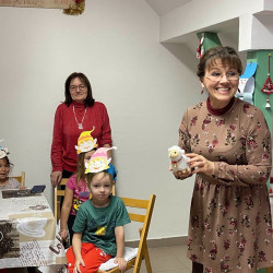 mikulasvaras az idosek otthonaban21