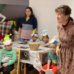 mikulasvaras az idosek otthonaban32