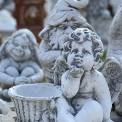 mindent is kereskedes124