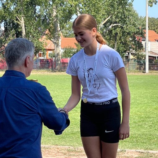 mozdulj berettyoujfalu