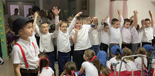 nonap az idosek otthonaban11