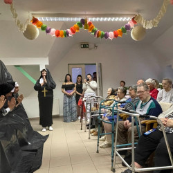 nonap az idosek otthonaban38