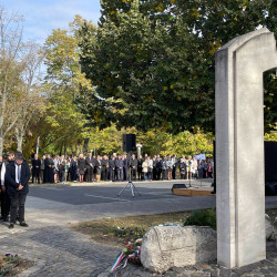 otvenhatra emlekeztunk52