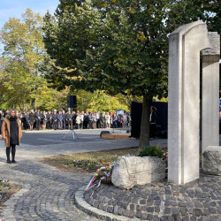 otvenhatra emlekeztunk54