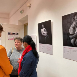 ki a kovetkezo fotokiallitas29