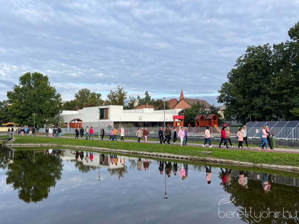 rozsaszin seta a mellrak ellen40 1600 1000 100 wm right bottom 100 berettyohirlogowhitepng