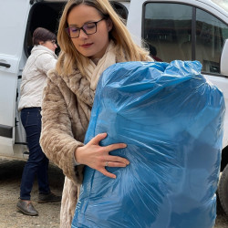 ruhaadomany az efi tol