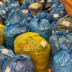 ruhaadomany az efi tol