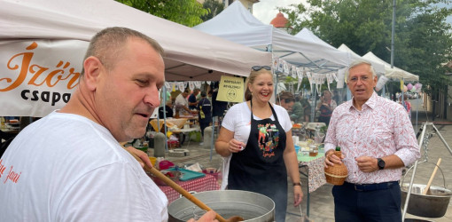 tajak hazak izek 2025