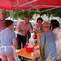 tajak hazak izek 2025