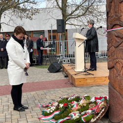 tied vagyok tied hazam104